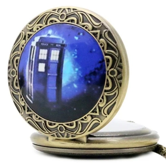 Accessories - Its Bigger On The Inside!! Doctor Who Pocket Watch